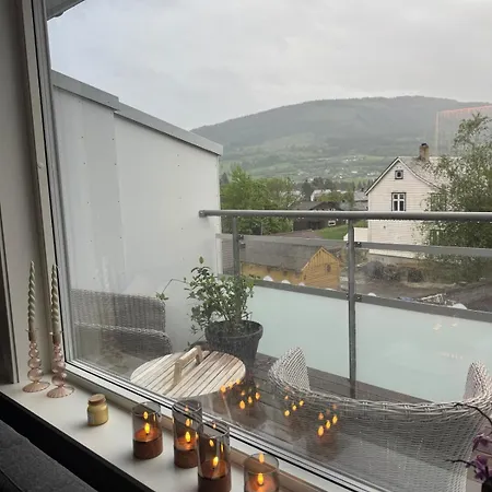 Spacious With 3 Bedrooms & Balcony In *